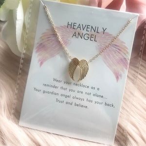 🎉 New Heavenly Angel Guardian Wings Necklace & Card